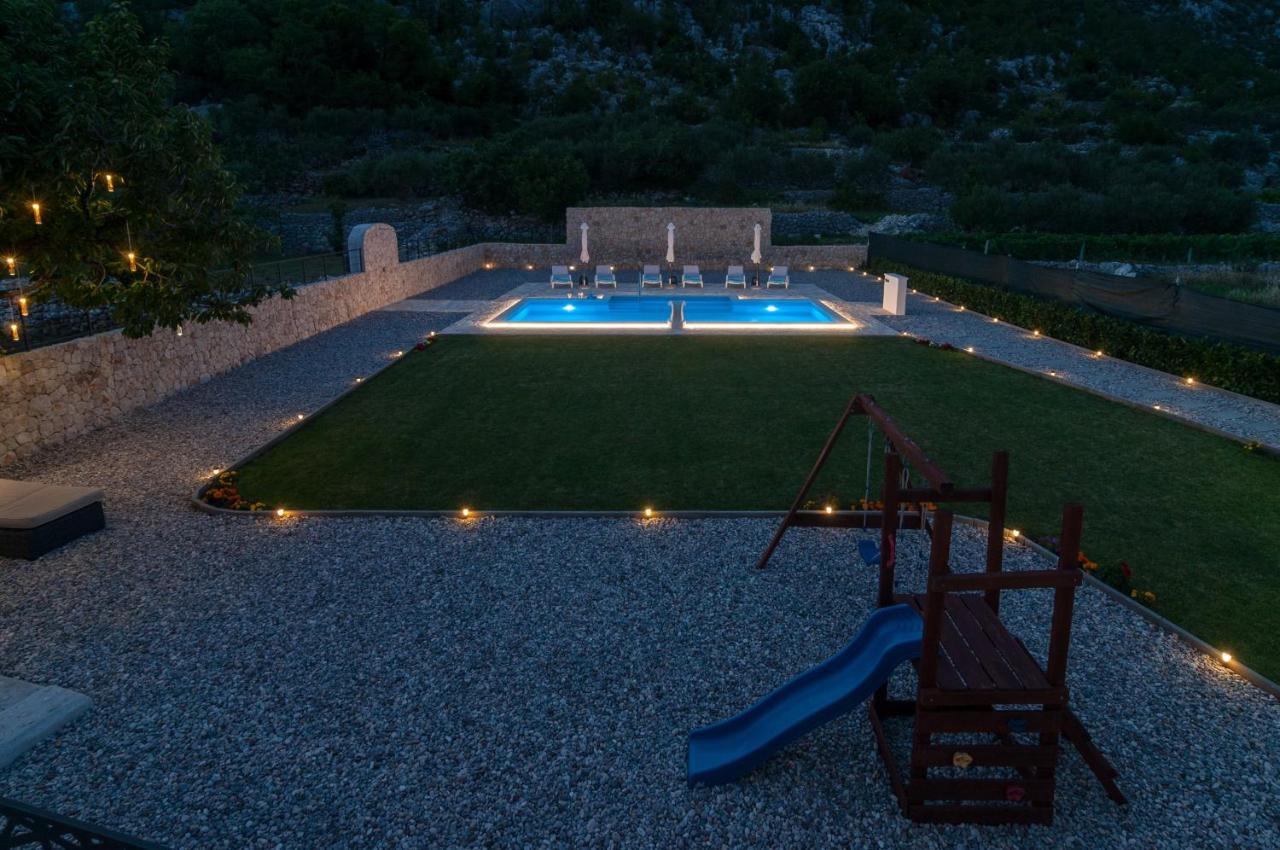 Villa Elin Seoca Екстериор снимка